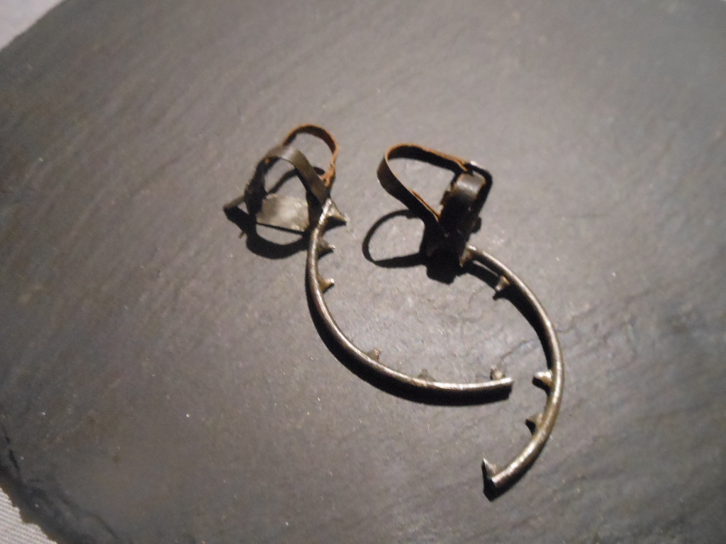 [​IMG]